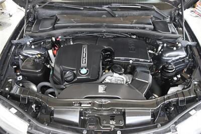 2012 BMW 135i CONVERTIBLE NAV PREM/SPORTS PKG NICE   - Photo 33 - Stafford, TX 77477