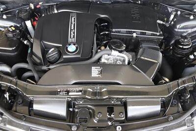 2012 BMW 135i CONVERTIBLE NAV PREM/SPORTS PKG NICE   - Photo 32 - Stafford, TX 77477