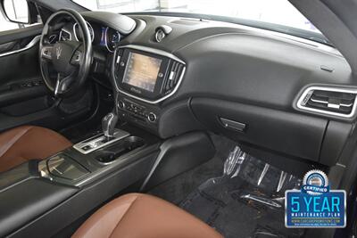 2015 Maserati Ghibli TOP LOADED 63K LOW MILES NEW CAR TRADE LOADED   - Photo 29 - Stafford, TX 77477