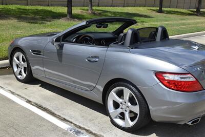 2012 Mercedes-Benz SLK 350 CONVERTIBLE 71K LOW MILE BLK INTERIOR NICE   - Photo 13 - Stafford, TX 77477