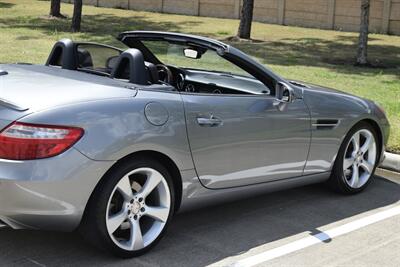 2012 Mercedes-Benz SLK 350 CONVERTIBLE 71K LOW MILE BLK INTERIOR NICE   - Photo 14 - Stafford, TX 77477