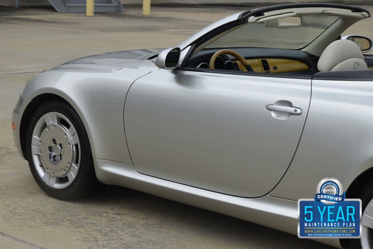 2002 Lexus SC 430 CONVERTIBLE NAV HTD STS LOW MILES CLEAN   - Photo 17 - Stafford, TX 77477