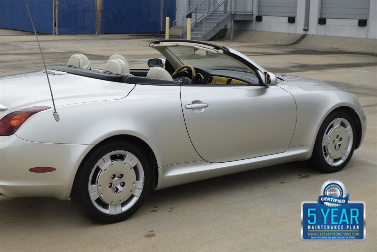 2002 Lexus SC 430 CONVERTIBLE NAV HTD STS LOW MILES CLEAN   - Photo 16 - Stafford, TX 77477