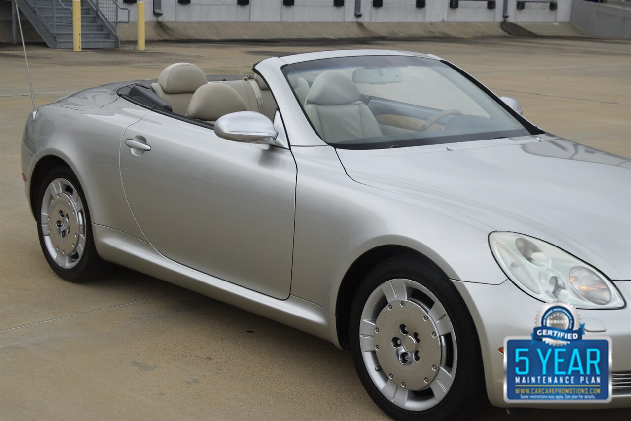 2002 Lexus SC 430 CONVERTIBLE NAV HTD STS LOW MILES CLEAN   - Photo 6 - Stafford, TX 77477