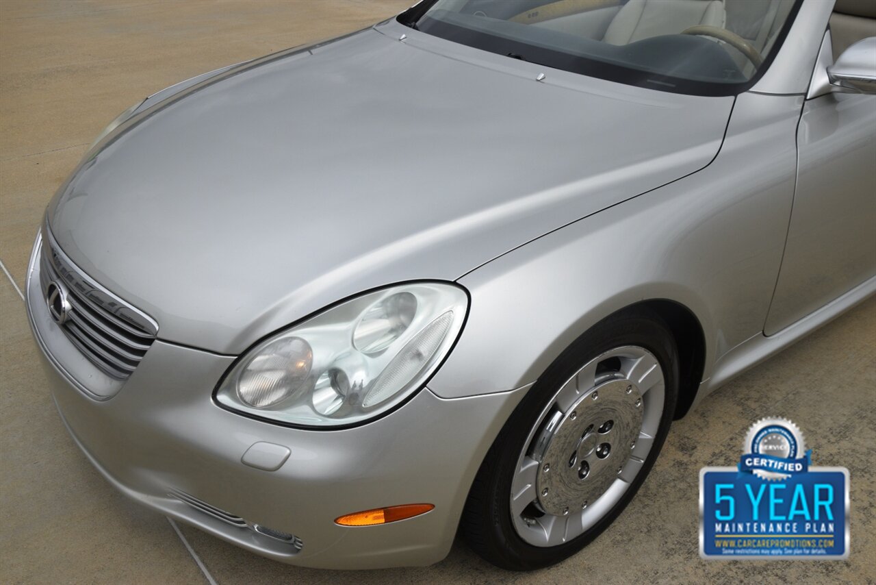 2002 Lexus SC 430 CONVERTIBLE NAV HTD STS LOW MILES CLEAN   - Photo 10 - Stafford, TX 77477