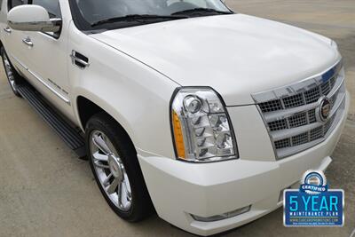 2014 Cadillac Escalade ESV AWD PLATINUM DUAL DVD NAV BK/CAM HWY MILE NICE   - Photo 11 - Stafford, TX 77477