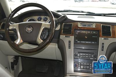 2014 Cadillac Escalade ESV AWD PLATINUM DUAL DVD NAV BK/CAM HWY MILE NICE   - Photo 25 - Stafford, TX 77477