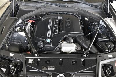 2013 BMW 535i xDrive PRM/SPORTS PKG NAV FRESH TRADE CLEAN   - Photo 41 - Stafford, TX 77477