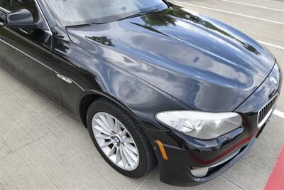 2013 BMW 535i xDrive PRM/SPORTS PKG NAV FRESH TRADE CLEAN   - Photo 11 - Stafford, TX 77477