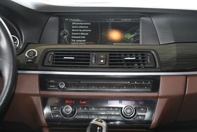 2013 BMW 535i xDrive PRM/SPORTS PKG NAV FRESH TRADE CLEAN   - Photo 27 - Stafford, TX 77477