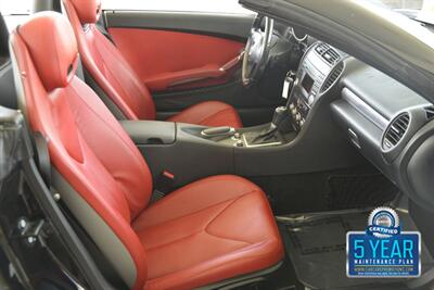 2011 Mercedes-Benz SLK 300 ROADSTER BLK/RED INT 78K LOW MILES NICE   - Photo 26 - Stafford, TX 77477