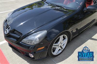 2011 Mercedes-Benz SLK 300 ROADSTER BLK/RED INT 78K LOW MILES NICE   - Photo 11 - Stafford, TX 77477
