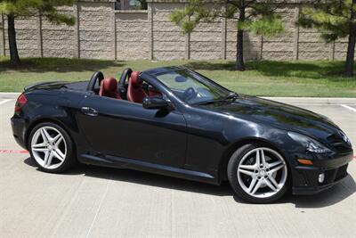 2011 Mercedes-Benz SLK 300 ROADSTER BLK/RED INT 78K LOW MILES NICE   - Photo 21 - Stafford, TX 77477