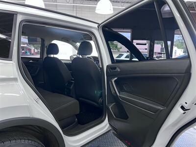 2022 Volkswagen Tiguan S 4Motion - Photo 31 - Grand Rapids, MI 49548