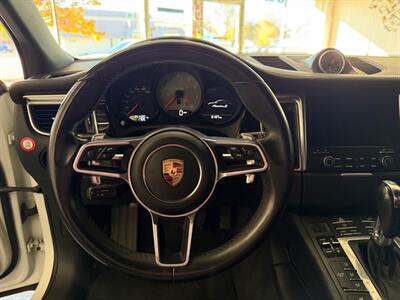 2017 Porsche Macan S - Photo 22 - Grand Rapids, MI 49548
