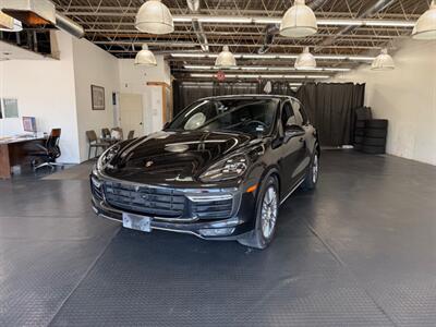 2018 Porsche Cayenne Turbo   - Photo 3 - Grand Rapids, MI 49548