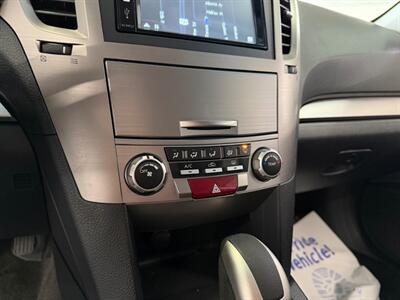 2012 Subaru Outback 2.5i Premium - Photo 25 - Grand Rapids, MI 49548