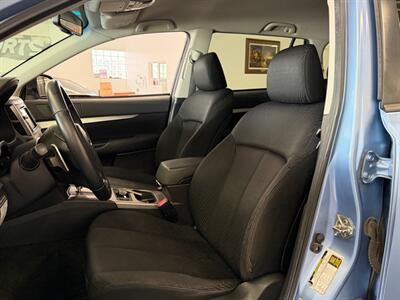 2012 Subaru Outback 2.5i Premium - Photo 19 - Grand Rapids, MI 49548