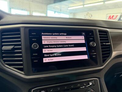 2019 Volkswagen Atlas V6 SE R-Line 4Motion   - Photo 28 - Grand Rapids, MI 49548