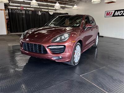 2013 Porsche Cayenne GTS   - Photo 5 - Grand Rapids, MI 49548