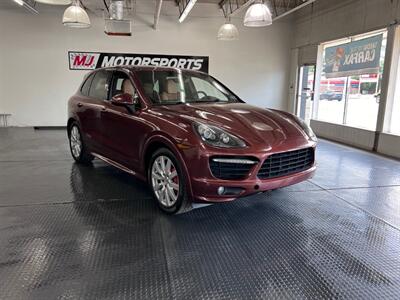 2013 Porsche Cayenne GTS  