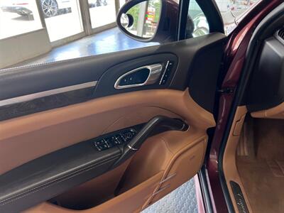 2013 Porsche Cayenne GTS   - Photo 21 - Grand Rapids, MI 49548