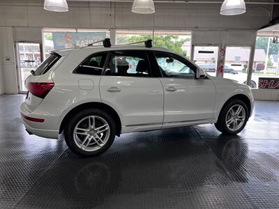 2017 Audi Q5 2.0T quattro Premium Plus   - Photo 12 - Grand Rapids, MI 49548