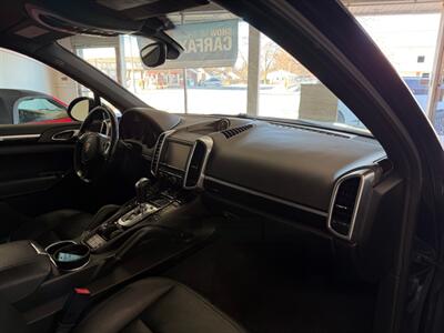 2014 Porsche Cayenne Platinum Diesel   - Photo 43 - Grand Rapids, MI 49548