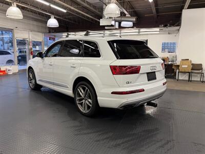 2017 Audi Q7 3.0T quattro Prestige - Photo 8 - Grand Rapids, MI 49548