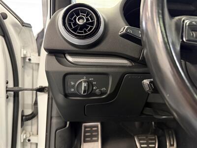 2017 Audi A3 Sportback e-tron 1.4T Prestige - Photo 18 - Grand Rapids, MI 49548