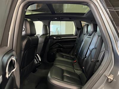2017 Porsche Cayenne S   - Photo 61 - Grand Rapids, MI 49548