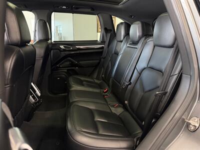 2017 Porsche Cayenne S   - Photo 62 - Grand Rapids, MI 49548