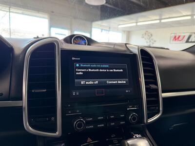 2017 Porsche Cayenne S   - Photo 42 - Grand Rapids, MI 49548