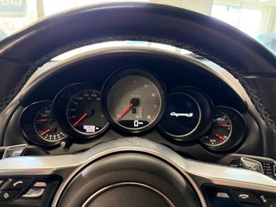 2017 Porsche Cayenne S   - Photo 34 - Grand Rapids, MI 49548