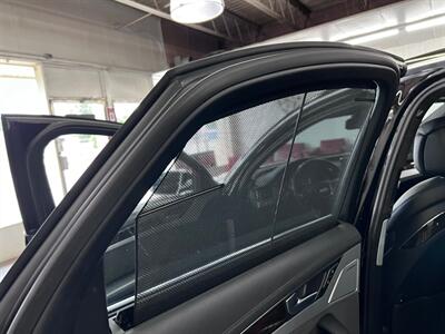 2014 Audi S8 4.0T quattro - Photo 44 - Grand Rapids, MI 49548