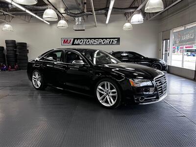 2014 Audi S8 4.0T quattro Sedan