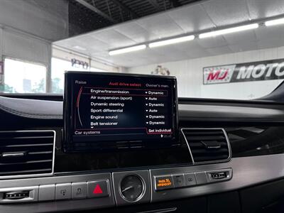 2014 Audi S8 4.0T quattro - Photo 24 - Grand Rapids, MI 49548