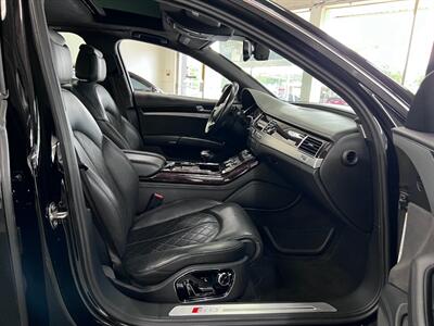 2014 Audi S8 4.0T quattro - Photo 35 - Grand Rapids, MI 49548