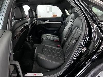 2014 Audi S8 4.0T quattro - Photo 42 - Grand Rapids, MI 49548