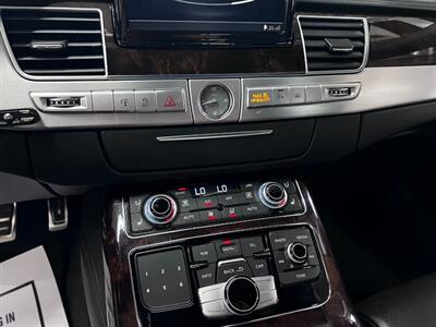 2014 Audi S8 4.0T quattro - Photo 27 - Grand Rapids, MI 49548