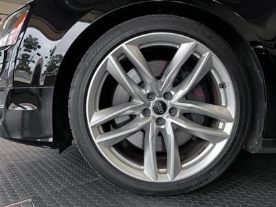 2014 Audi S8 4.0T quattro - Photo 11 - Grand Rapids, MI 49548