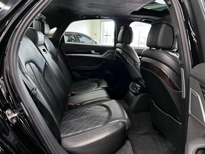 2014 Audi S8 4.0T quattro - Photo 38 - Grand Rapids, MI 49548
