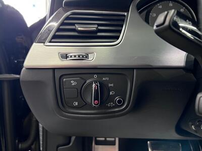 2014 Audi S8 4.0T quattro - Photo 16 - Grand Rapids, MI 49548