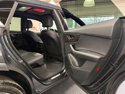 2020 Audi Q8 quattro Premium Plus 55 T   - Photo 50 - Grand Rapids, MI 49548