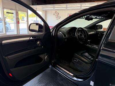 2012 Audi Q7 3.0T quattro S line Prest - Photo 13 - Grand Rapids, MI 49548