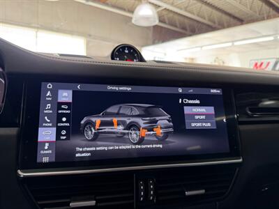 2019 Porsche Cayenne Turbo - Photo 35 - Grand Rapids, MI 49548