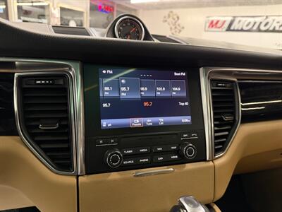 2018 Porsche Macan - Photo 22 - Grand Rapids, MI 49548