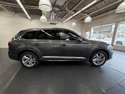 2021 Audi Q7 quattro Premium Plus 55 T - Photo 15 - Grand Rapids, MI 49548
