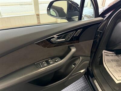 2017 Audi Q7 3.0T quattro Prestige - Photo 16 - Grand Rapids, MI 49548