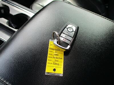 2021 Ford Expedition MAX MAX XLT   - Photo 19 - Santa Fe, TX 77510